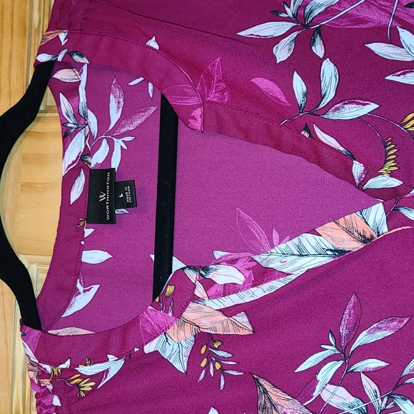 Worthington Short Sleeve Tank Top Blouse Tropical Nature V-Neck Magenta Tan LG - Picture 3 of 8